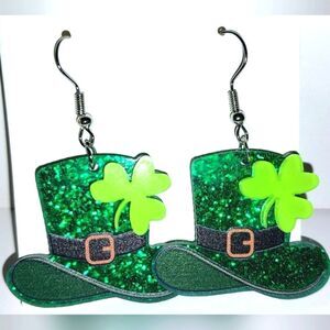 Super cute St Patrick's lucky green earrings